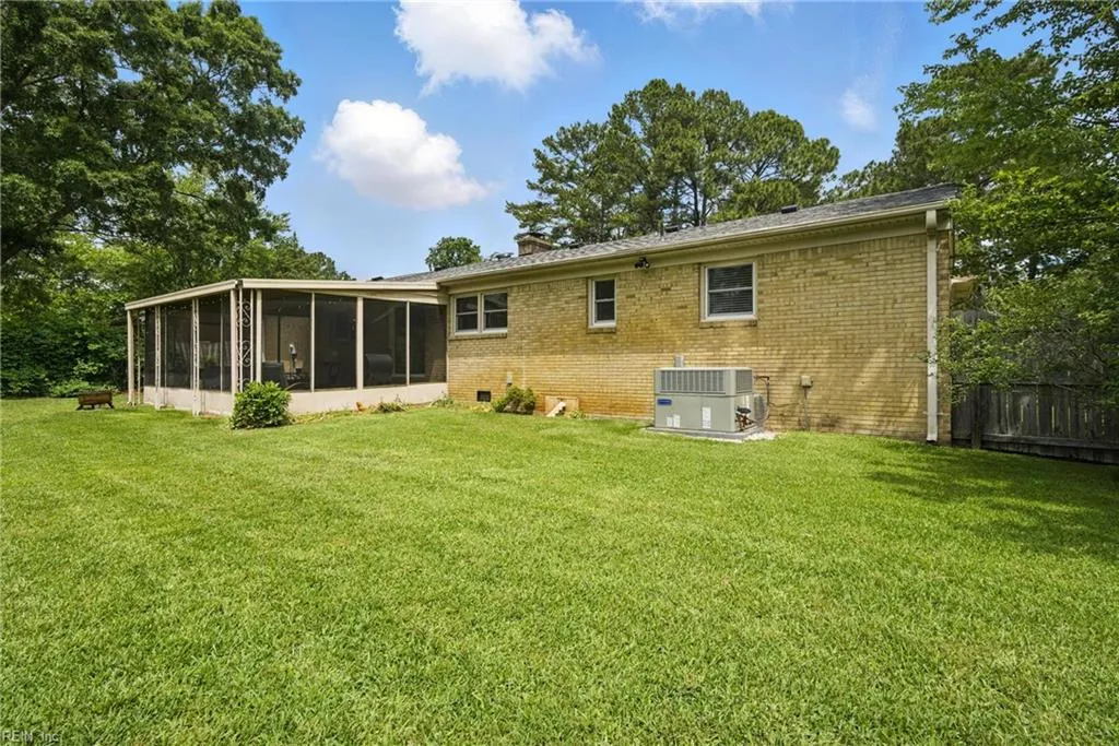 Portsmouth, Virginia 23703, United States, 3 Bedrooms Bedrooms, ,2 BathroomsBathrooms,Residential,Active,136662