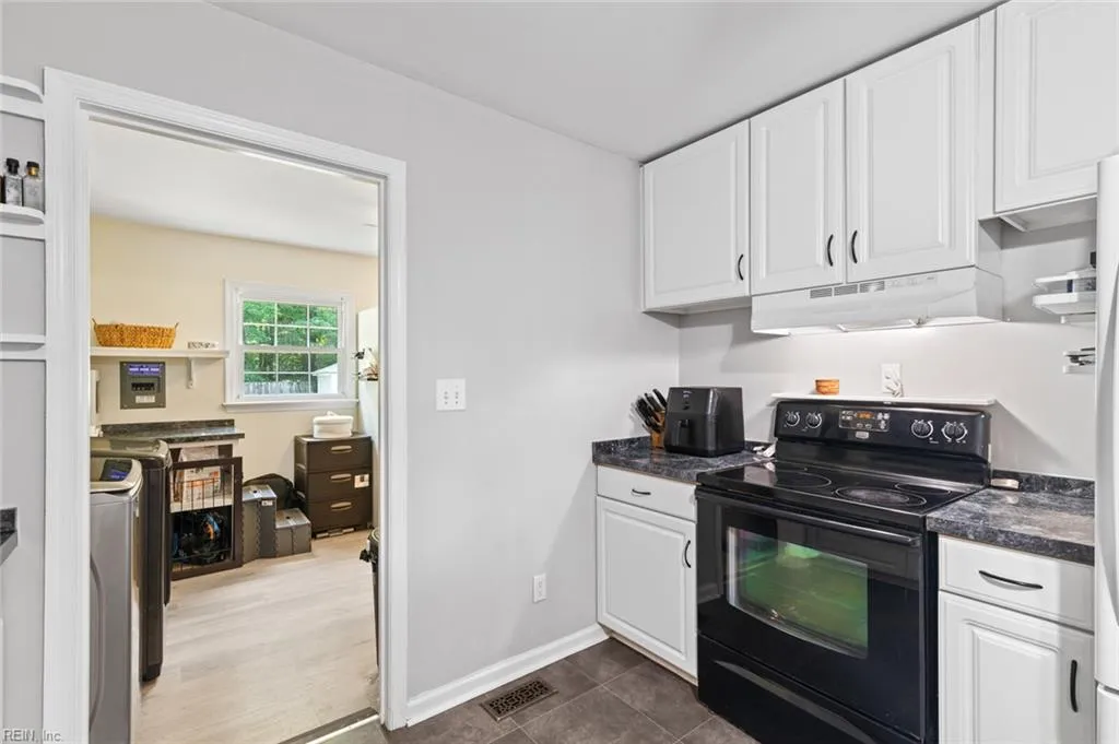 Newport News, Virginia 23606, United States, 4 Bedrooms Bedrooms, ,2 BathroomsBathrooms,Residential,Active,148593