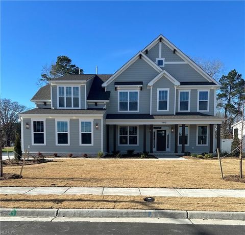 182 Hessian LOOP Chesapeake VA 23322