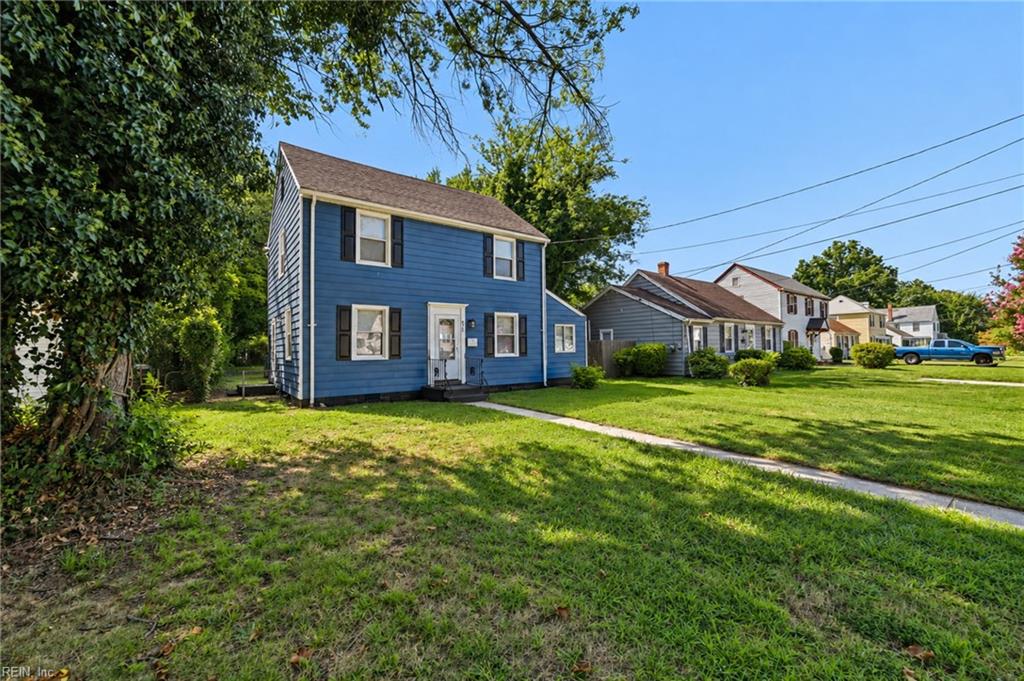 Photo of 960 15th Street, Newport News, VA 23607 (MLS # 10652492)