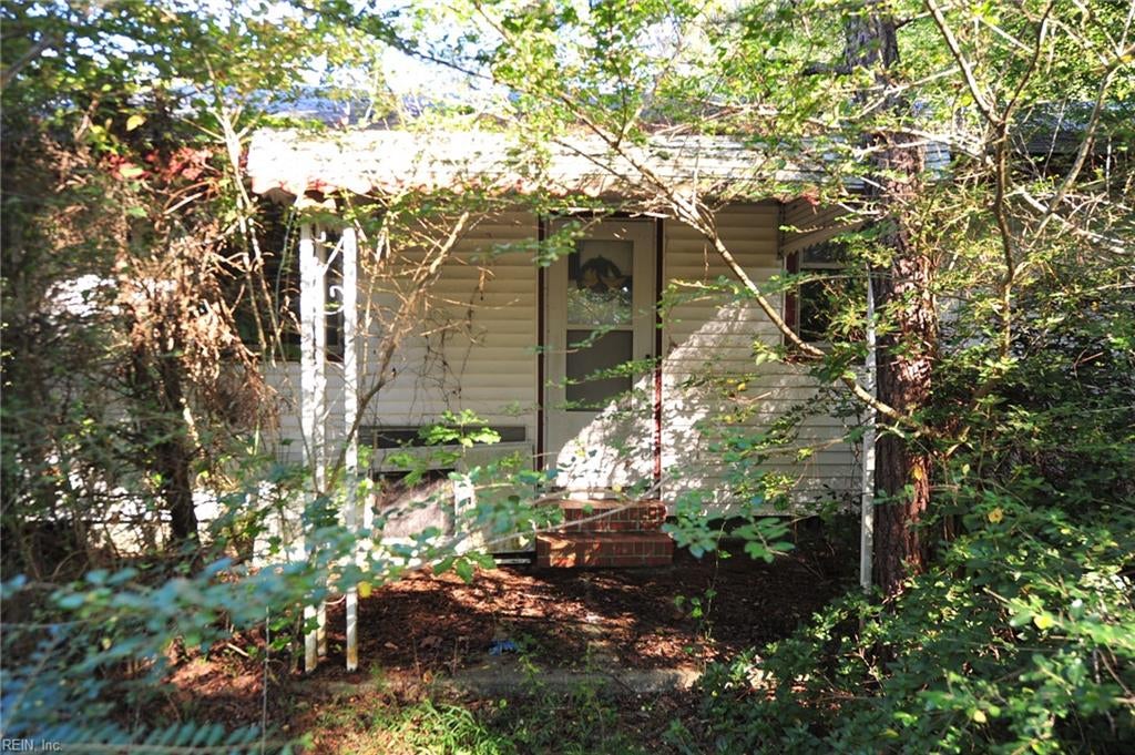 Photo of 3365 Benefit Road, Chesapeake, VA 23322 (MLS # 10657263)