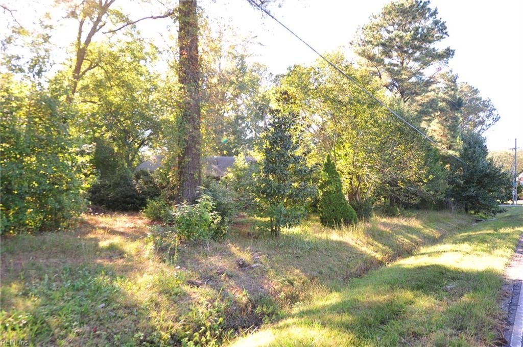 Photo of 3365 Benefit Road, Chesapeake, VA 23322 (MLS # 10657263)