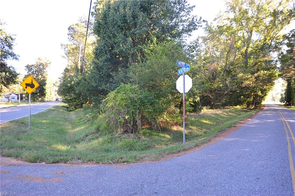 Photo of 3365 Benefit Road, Chesapeake, VA 23322 (MLS # 10657263)
