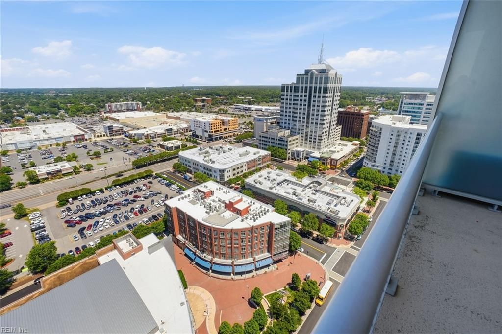 Photo of 4545 Commerce Street #2501, Virginia Beach, VA 23462 (MLS # 10635970)