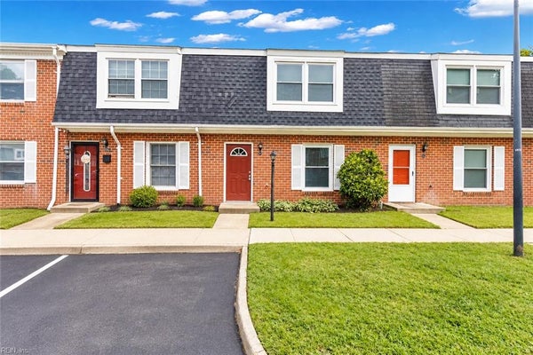360 SUSAN CONSTANT DR, NEWPORT NEWS, VA 23608 - Image 70ec52e4ddb0652feb3791c67f9ec0f1/4100348696