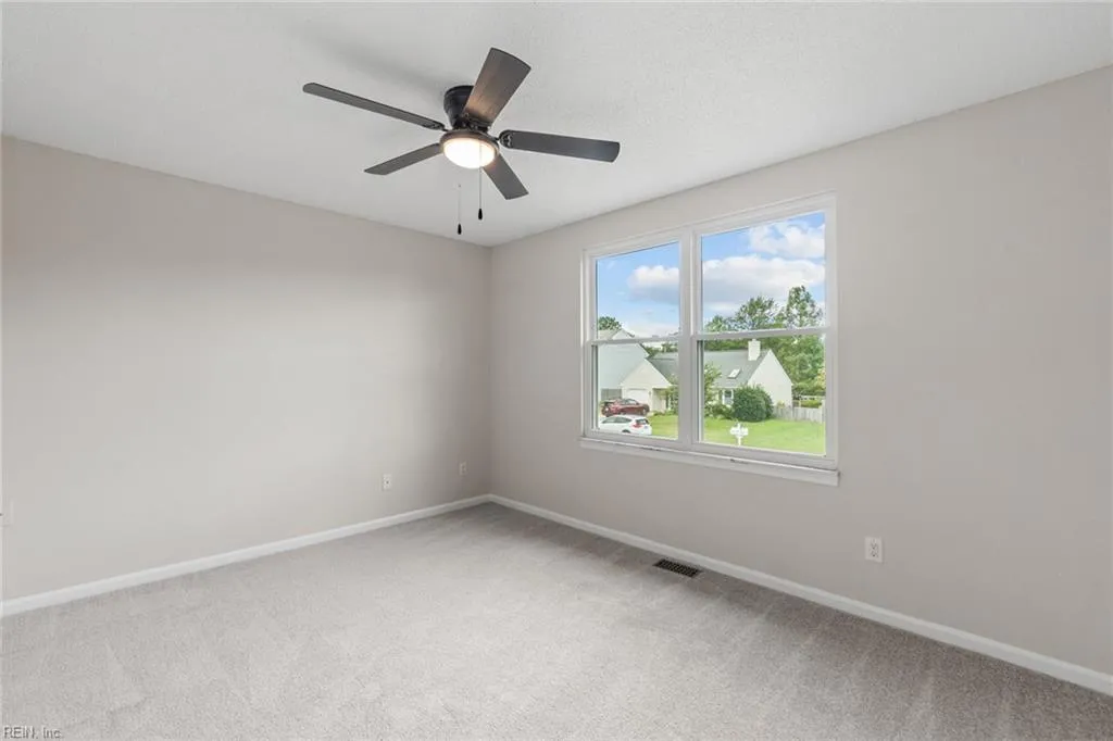 Virginia Beach, Virginia 23456, United States, 4 Bedrooms Bedrooms, ,3 BathroomsBathrooms,Residential,Active,206494