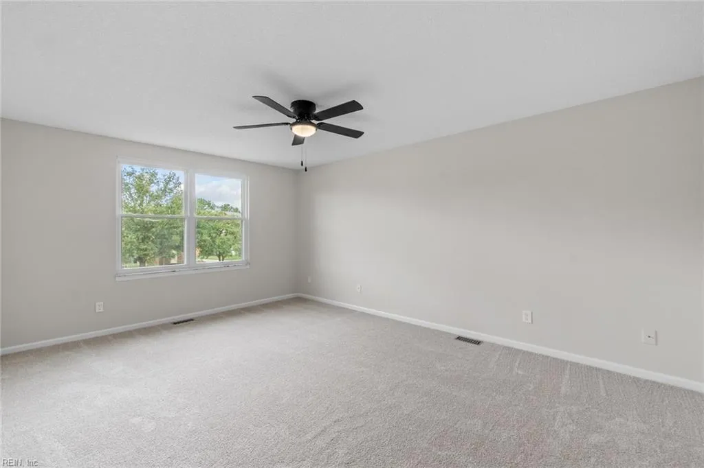 Virginia Beach, Virginia 23456, United States, 4 Bedrooms Bedrooms, ,3 BathroomsBathrooms,Residential,Active,206494