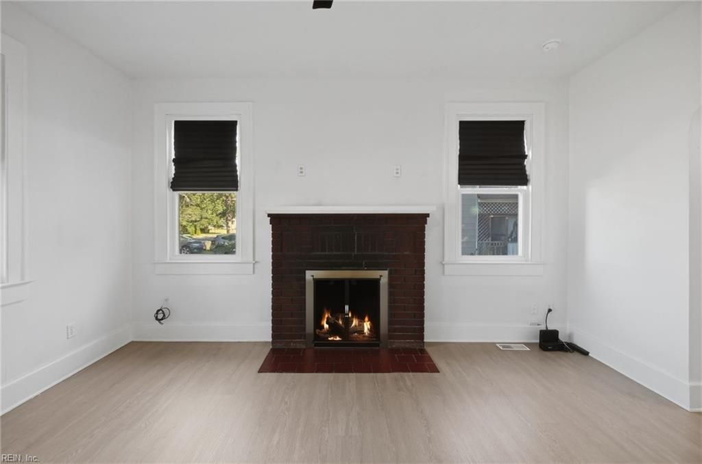 Photo of 118 Cherry Avenue, Hampton, VA 23661 (MLS # 10641373)
