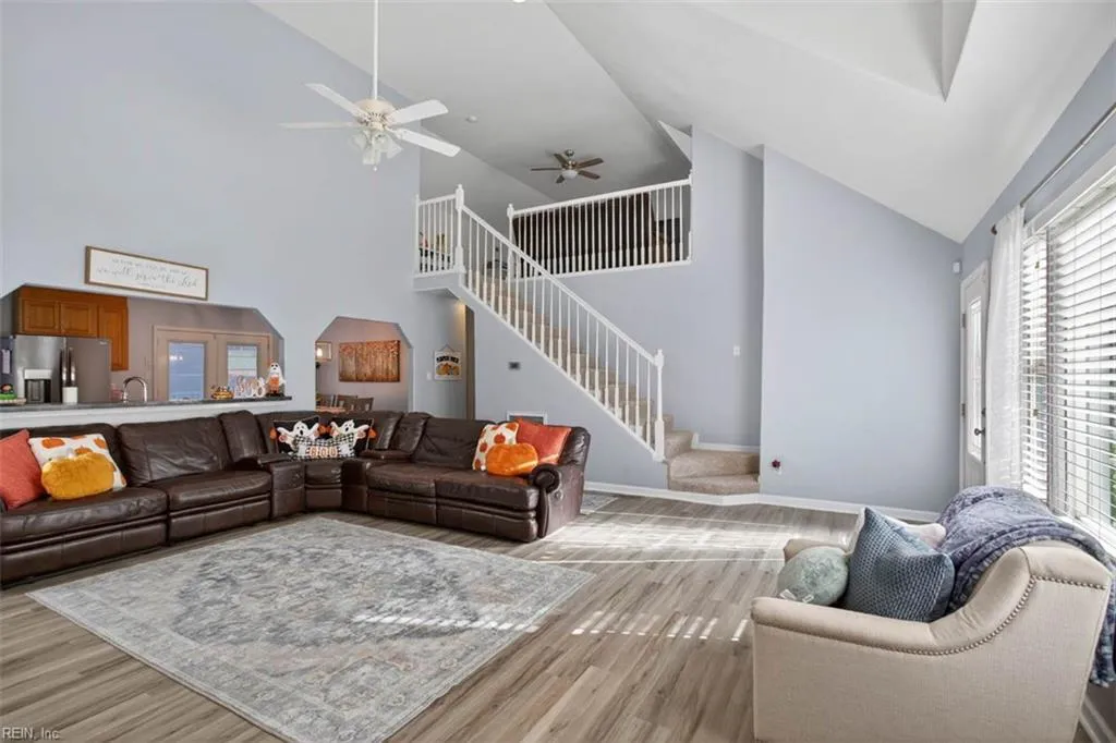 Portsmouth, Virginia 23701, United States, 4 Bedrooms Bedrooms, ,2 BathroomsBathrooms,Residential,Active,233278