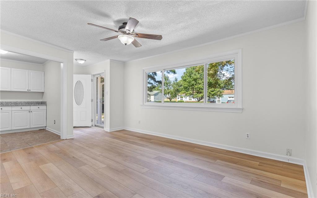 3073 Pewter RD