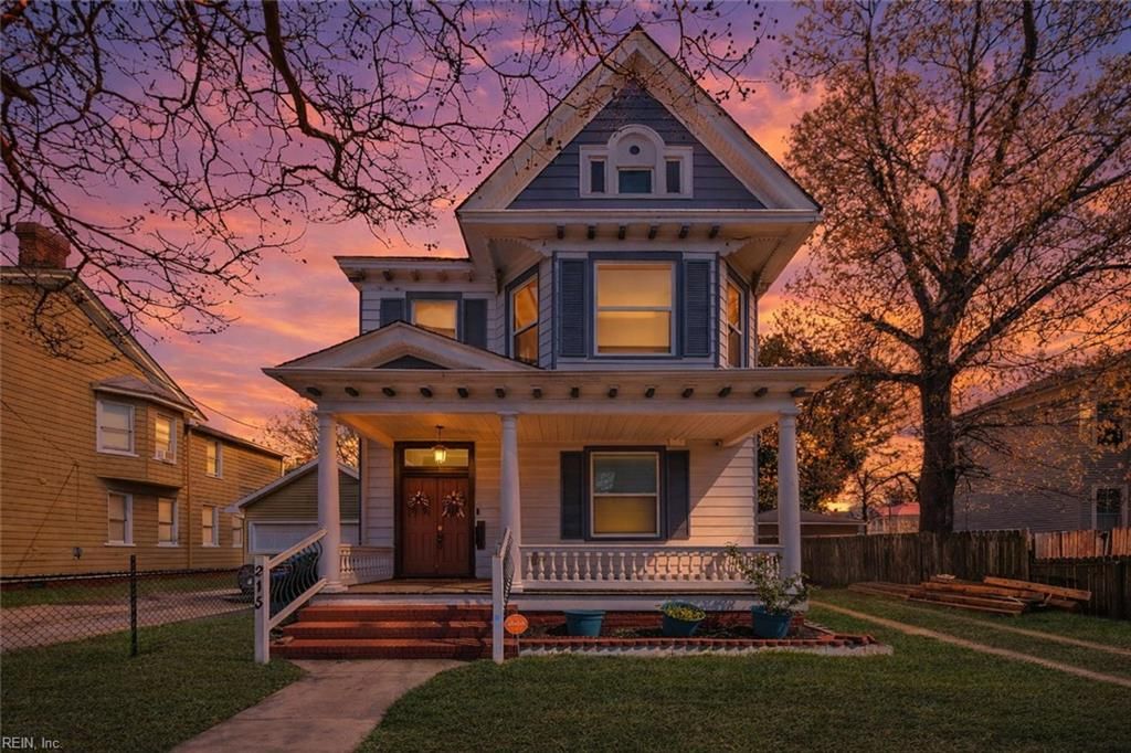 Photo of 215 Webster Avenue, Portsmouth, VA 23704 (MLS # 10627140)