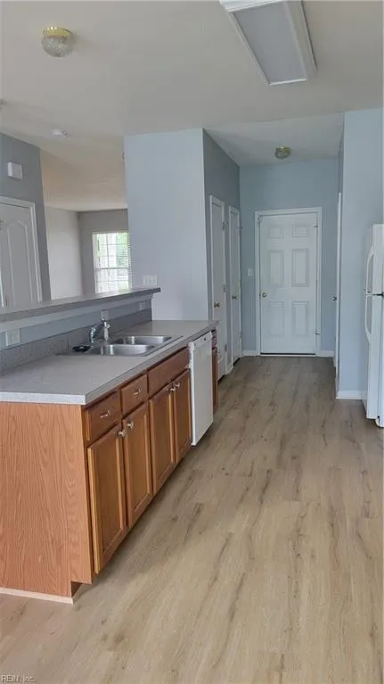 Virginia Beach, Virginia 23462, United States, 3 Bedrooms Bedrooms, ,3 BathroomsBathrooms,Residential,Active,115864