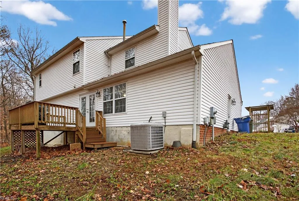 Newport News, Virginia 23603, United States, 4 Bedrooms Bedrooms, ,3 BathroomsBathrooms,Residential,Active,255162