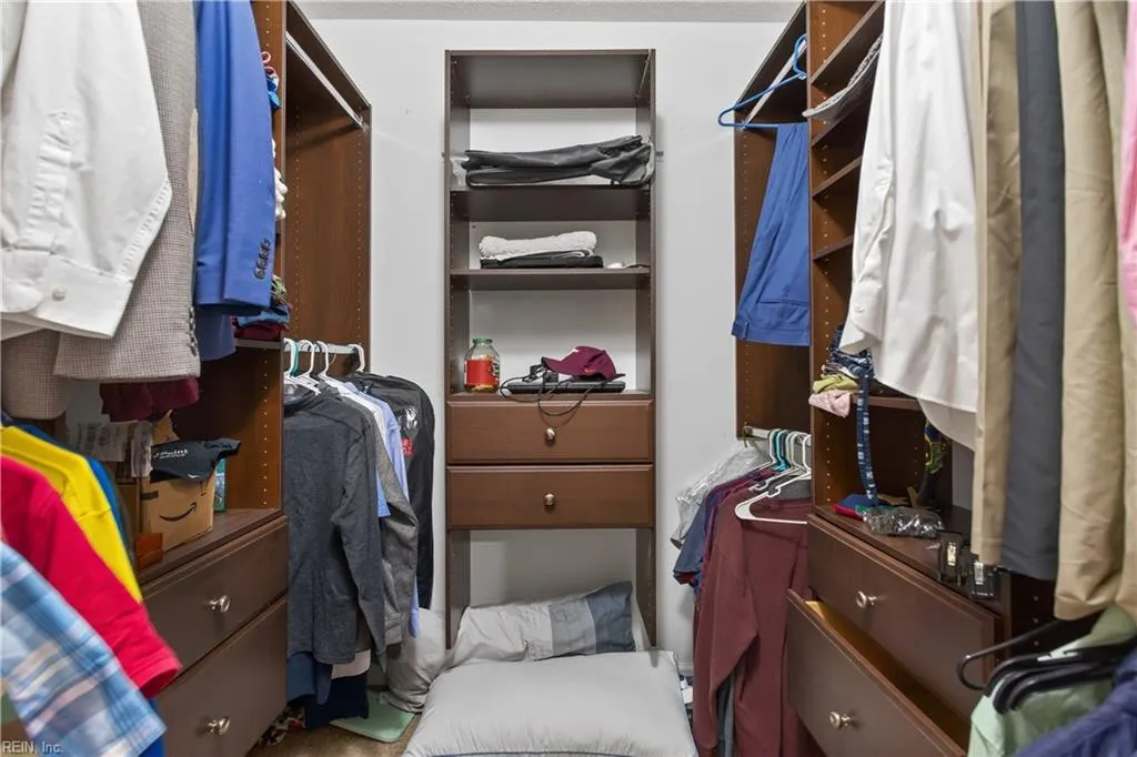 Newport News, Virginia 23603, United States, 4 Bedrooms Bedrooms, ,3 BathroomsBathrooms,Residential,Active,255162