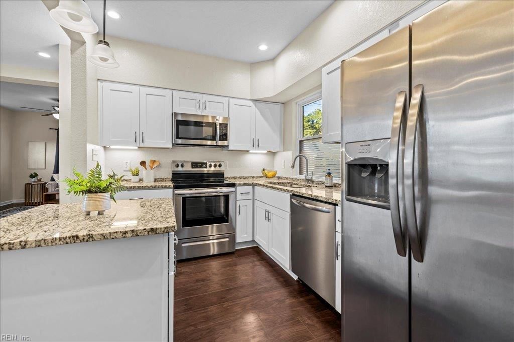 Photo of 831 W 35th Street, Norfolk, VA 23508 (MLS # 10606347)