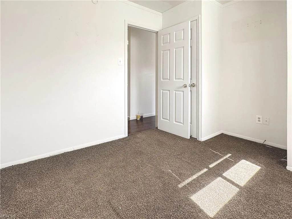 Hampton, Virginia 23663, United States, 3 Bedrooms Bedrooms, ,1 BathroomBathrooms,Residential,Active,155645