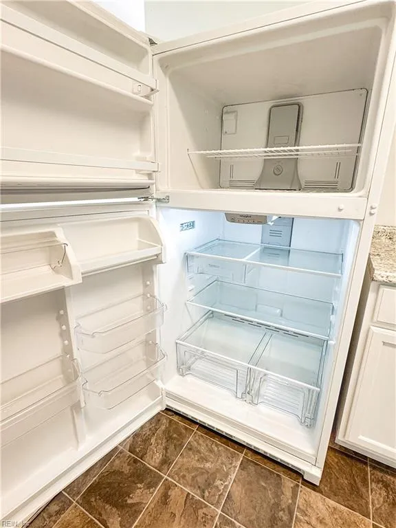 Hampton, Virginia 23663, United States, 3 Bedrooms Bedrooms, ,1 BathroomBathrooms,Residential,Active,155645