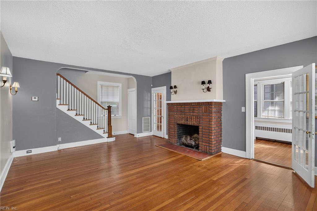 Photo of 5212 Huntington Avenue, Newport News, VA 23607 (MLS # 10658083)
