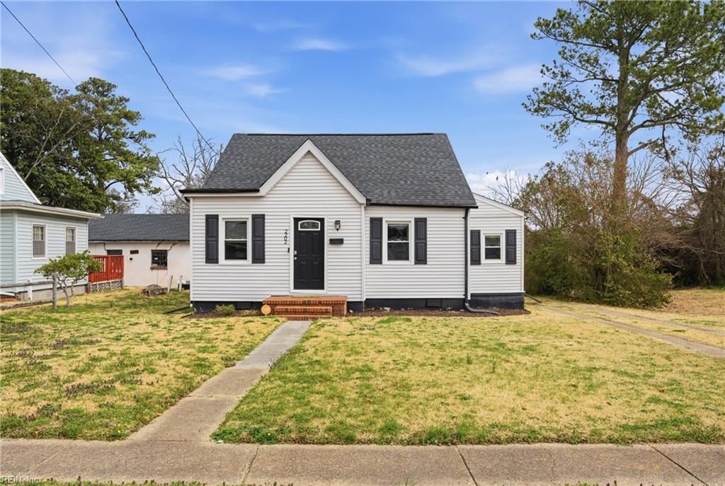 Photo of 2202 Silbert Road, Norfolk, VA 23509 (MLS # 10624128)