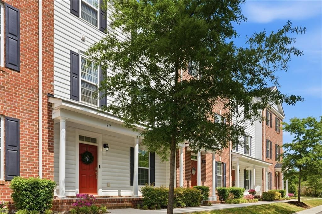 Photo of 215 Runnel Street, Hampton, VA 23666 (MLS # 10631164)