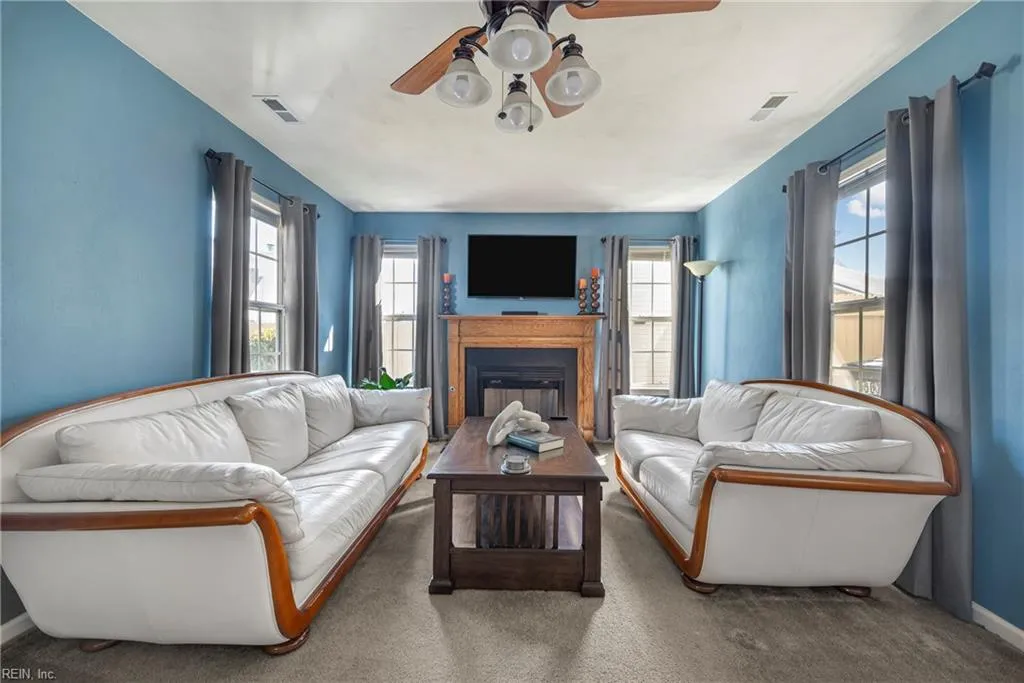 Chesapeake, Virginia 23321, United States, 3 Bedrooms Bedrooms, ,3 BathroomsBathrooms,Residential,Active,97427