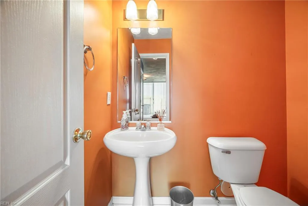 Chesapeake, Virginia 23321, United States, 3 Bedrooms Bedrooms, ,3 BathroomsBathrooms,Residential,Active,97427