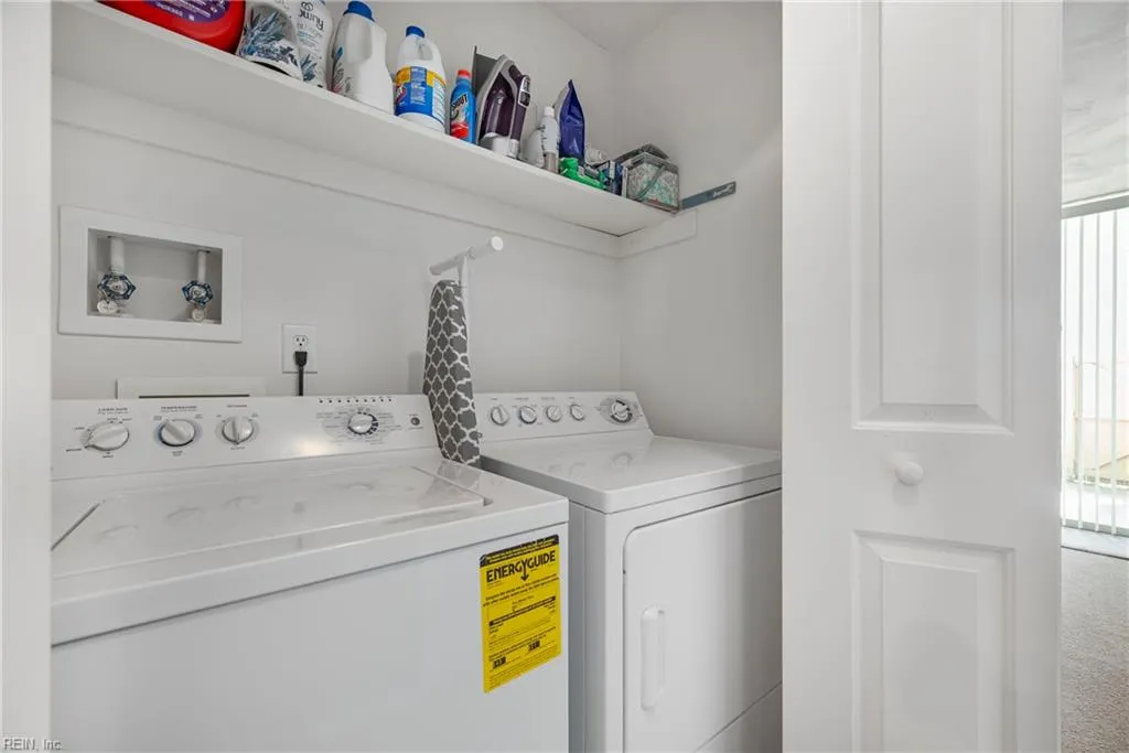 Chesapeake, Virginia 23321, United States, 3 Bedrooms Bedrooms, ,3 BathroomsBathrooms,Residential,Active,97427