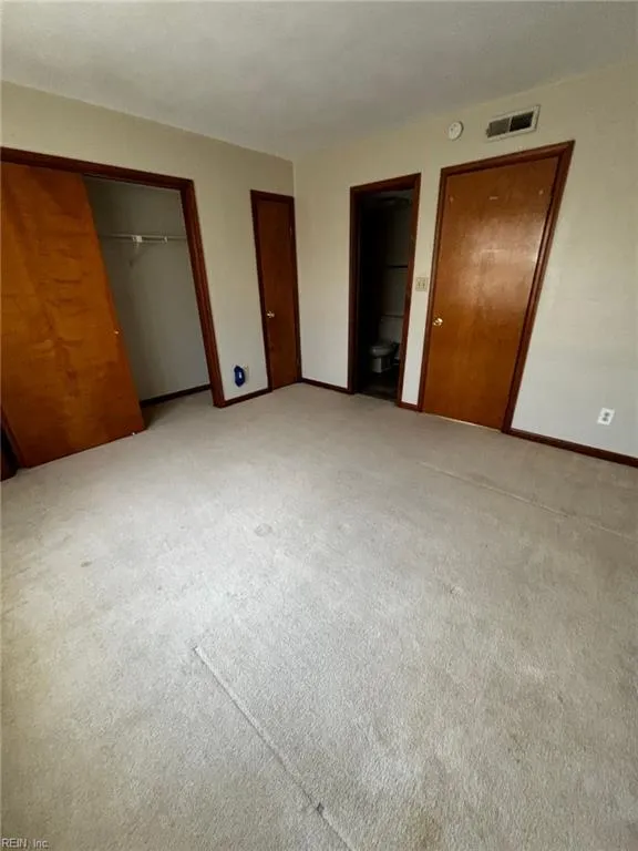 Norfolk, Virginia 23507, United States, 2 Bedrooms Bedrooms, ,3 BathroomsBathrooms,Residential,Pending,180433