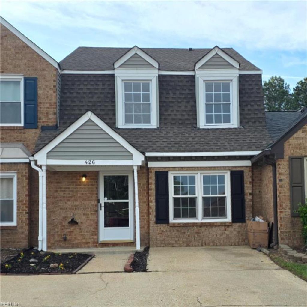 Photo of 426 San Roman Drive, Chesapeake, VA 23322 (MLS # 10630110)