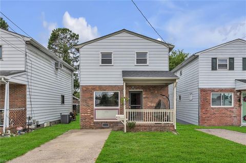 Photo of 19 Bland Street, Hampton, VA 23669 (MLS # 10608995)