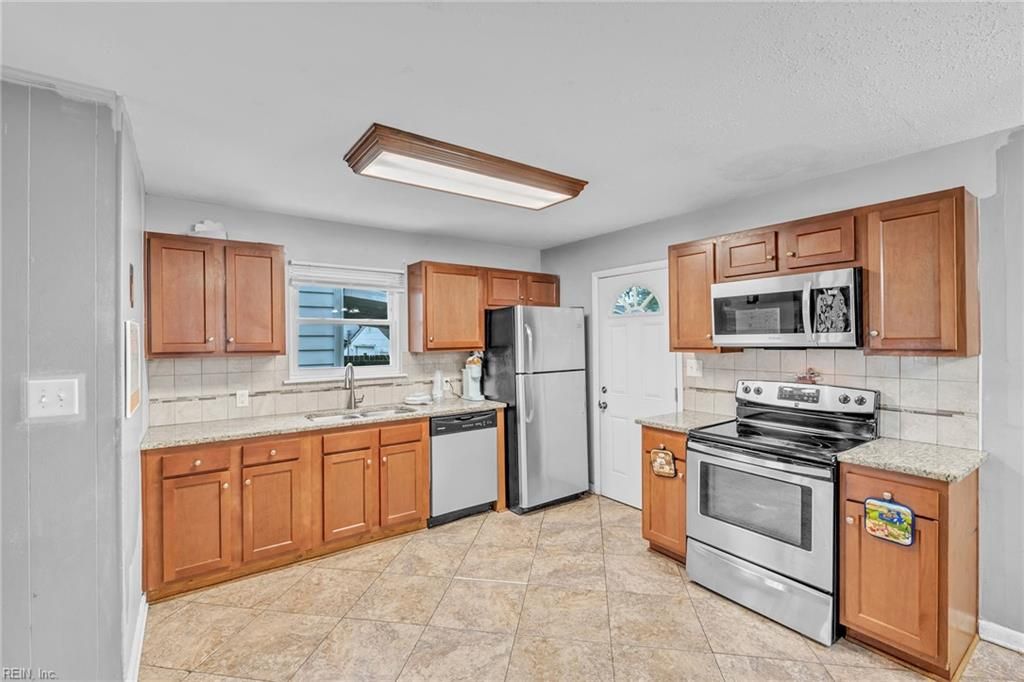 Photo of 19 Bland Street, Hampton, VA 23669 (MLS # 10608995)