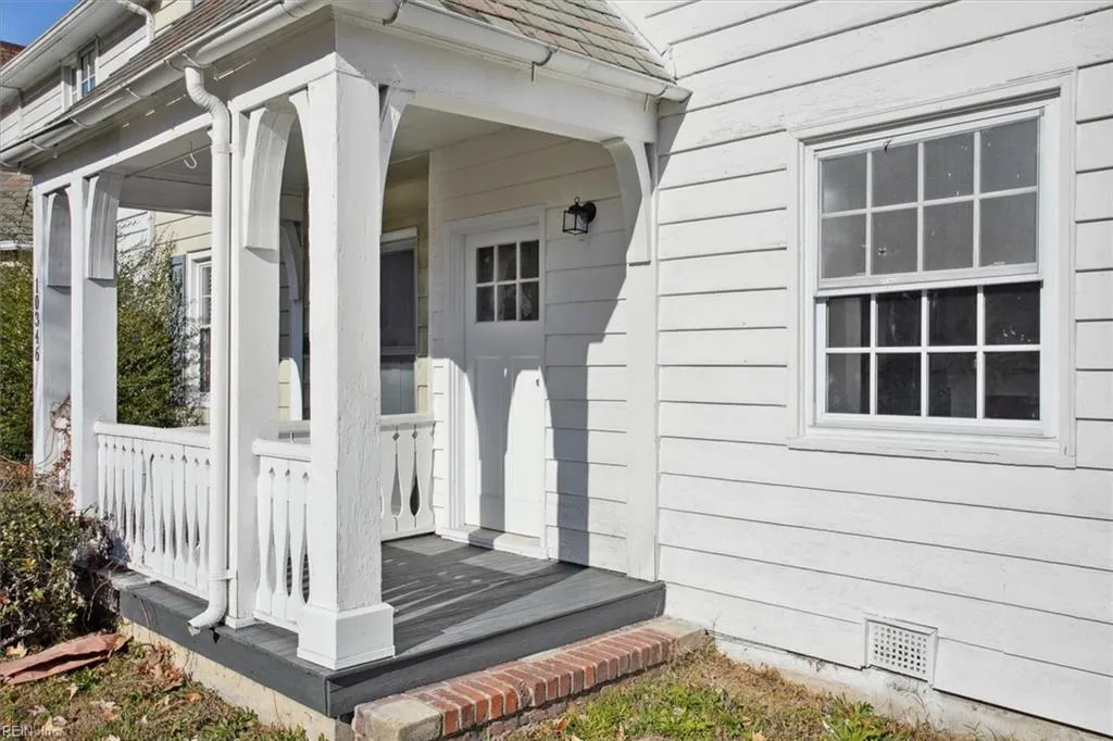 Newport News, Virginia 23601, United States, 2 Bedrooms Bedrooms, ,1 BathroomBathrooms,Residential,Pending,26708