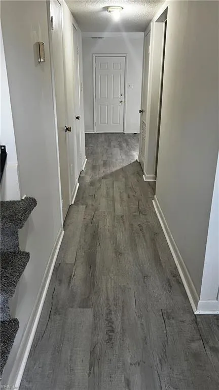 Portsmouth, Virginia 23703, United States, 3 Bedrooms Bedrooms, ,3 BathroomsBathrooms,Residential,Pending,29225