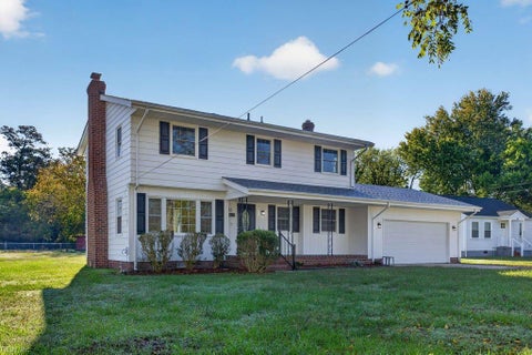 Photo of 76 Garrow Road, Newport News, VA 23602 (MLS # 10657833)