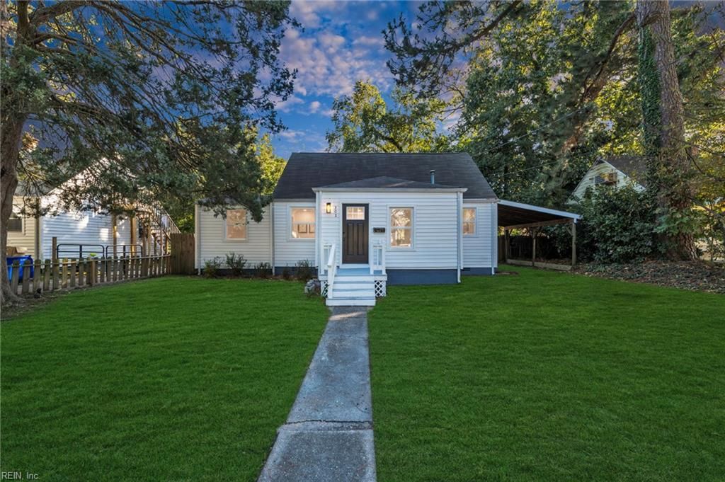 Photo of 3203 Dartmouth Street, Portsmouth, VA 23707 (MLS # 10607685)