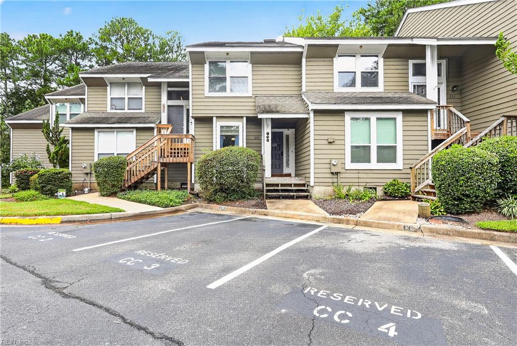 Photo of 291 Windship Cove, Virginia Beach, VA 23454 (MLS # 10653937)