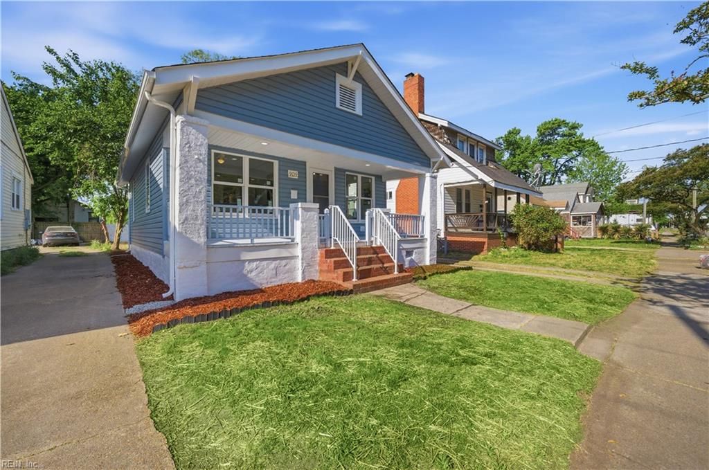 Photo of 909 W 27th Street, Norfolk, VA 23517 (MLS # 10630671)