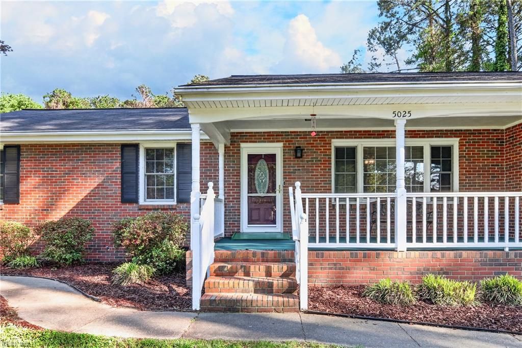 Photo of 5025 Greenbrook Drive, Portsmouth, VA 23703 (MLS # 10631974)
