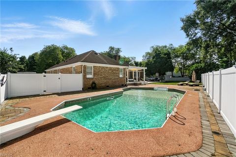 808 Santiago PT Virginia Beach VA 23456