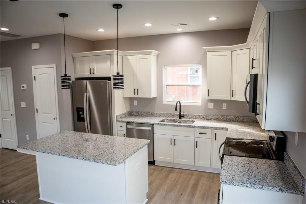 Photo of 702 W 36th Street, Norfolk, VA 23508 (MLS # 10612566)