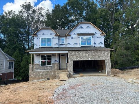 Photo of 6341 Kellys Place, Gloucester, VA 23061 (MLS # 10605287)