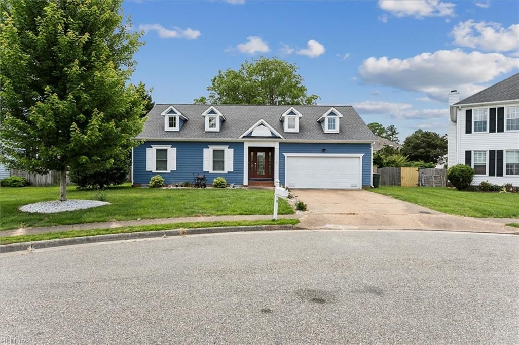 Photo of 15 Pine Lake Court, Hampton, VA 23669 (MLS # 10627261)