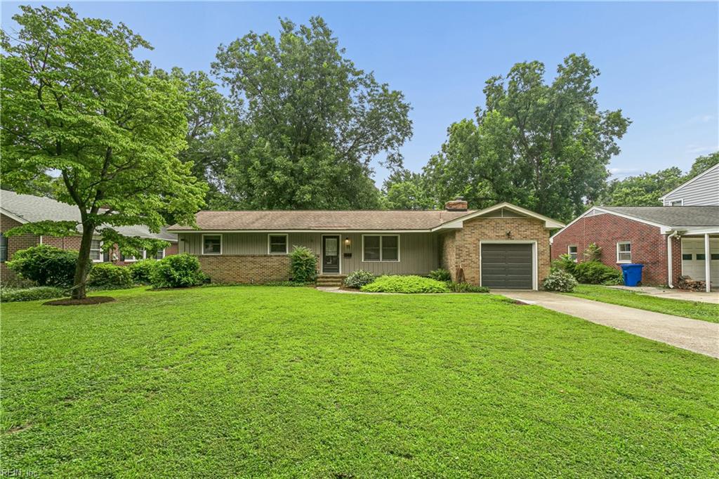 Photo of 11 Miller Road, Newport News, VA 23602 (MLS # 10646462)