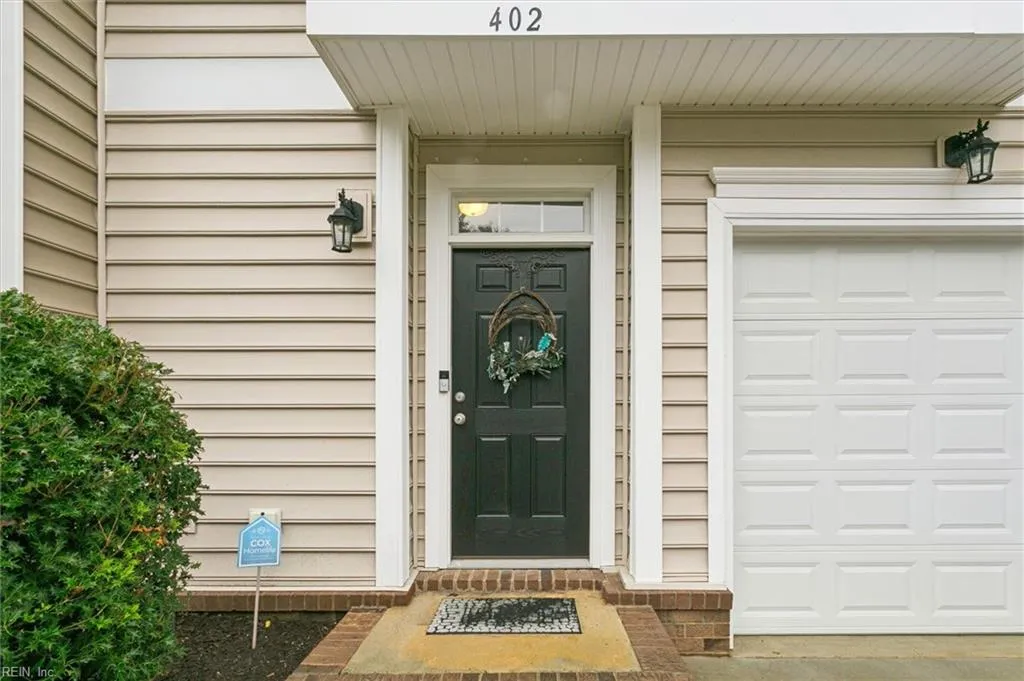 Williamsburg, Virginia 23188, United States, 4 Bedrooms Bedrooms, ,4 BathroomsBathrooms,Residential,Active,253940