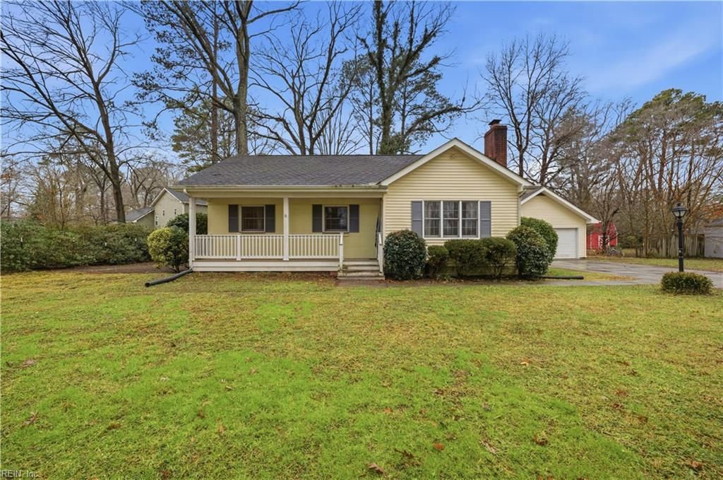 Photo of 205 Fresno Drive, Chesapeake, VA 23322 (MLS # 10618207)