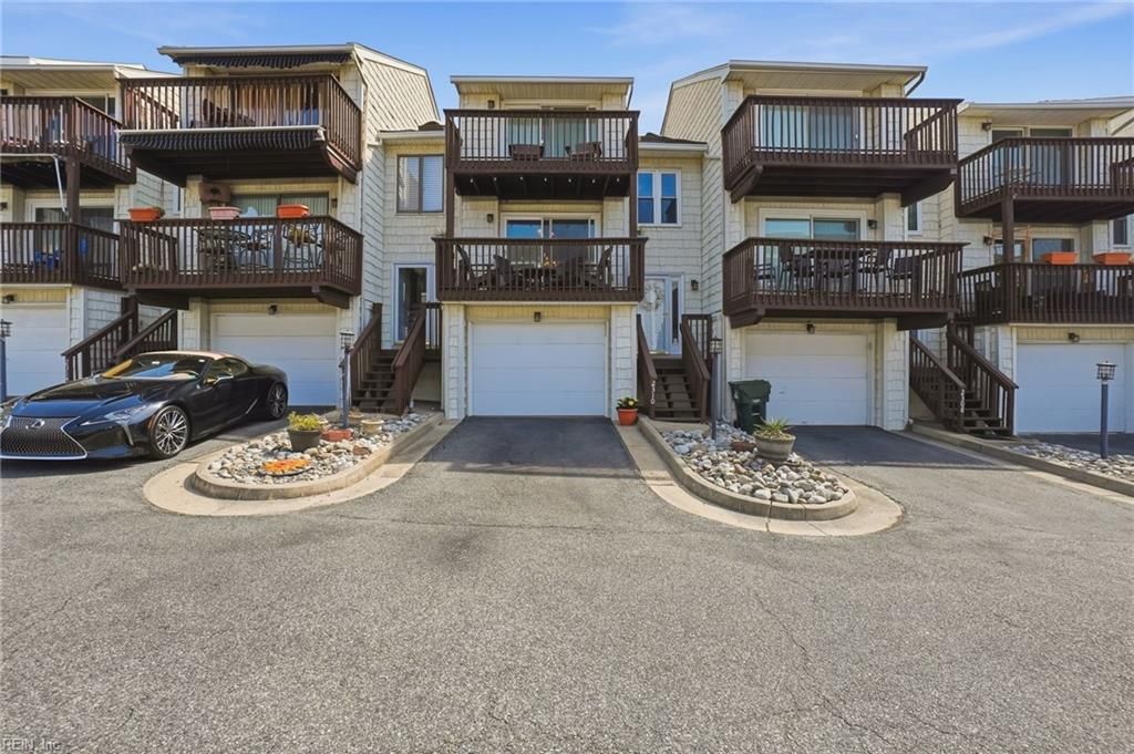 Photo of 2310 Page Court, Virginia Beach, VA 23451 (MLS # 10626737)