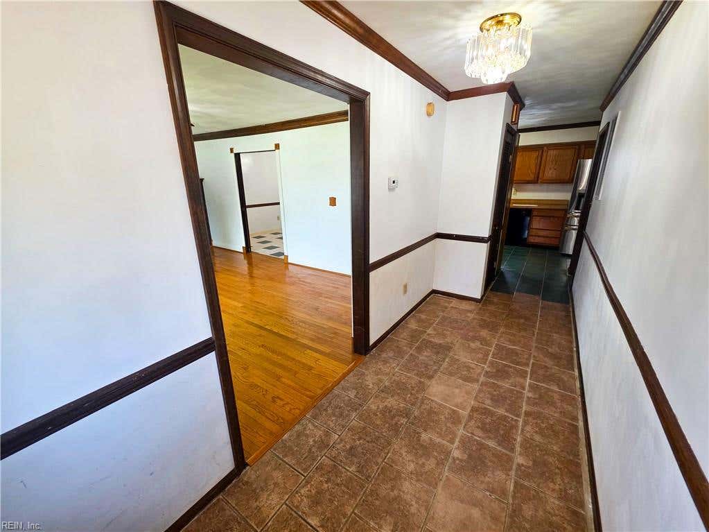 Photo of 1700 Woodcliff Circle, Virginia Beach, VA 23454 (MLS # 10650053)