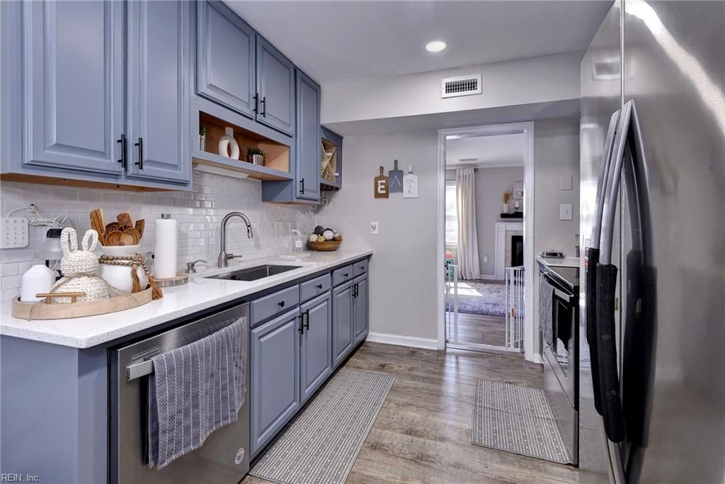 Photo of 162 Wellesley Drive, Newport News, VA 23606 (MLS # 10626183)