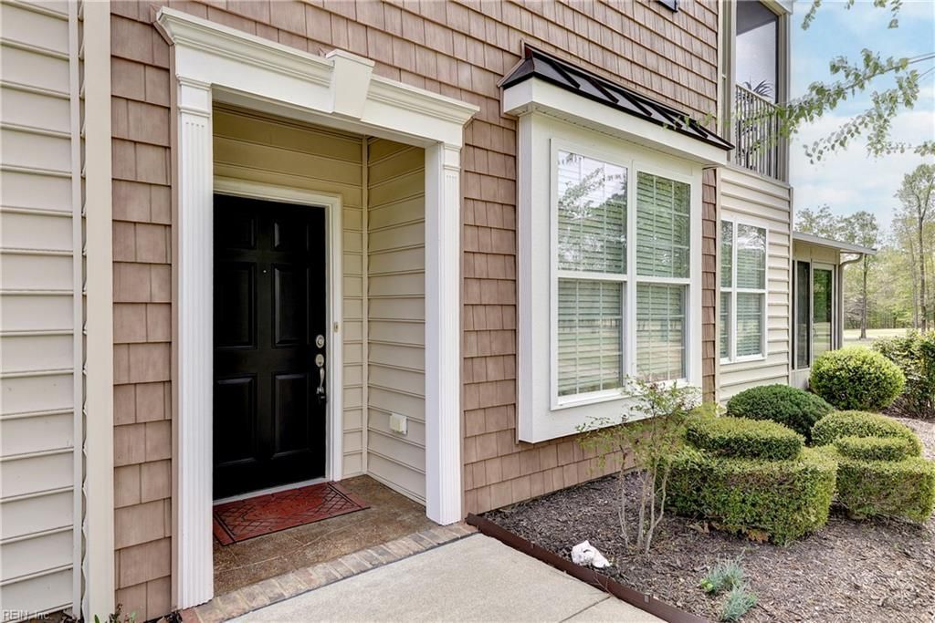 Photo of 1106 Braemar Creek, Williamsburg, VA 23188 (MLS # 10632105)