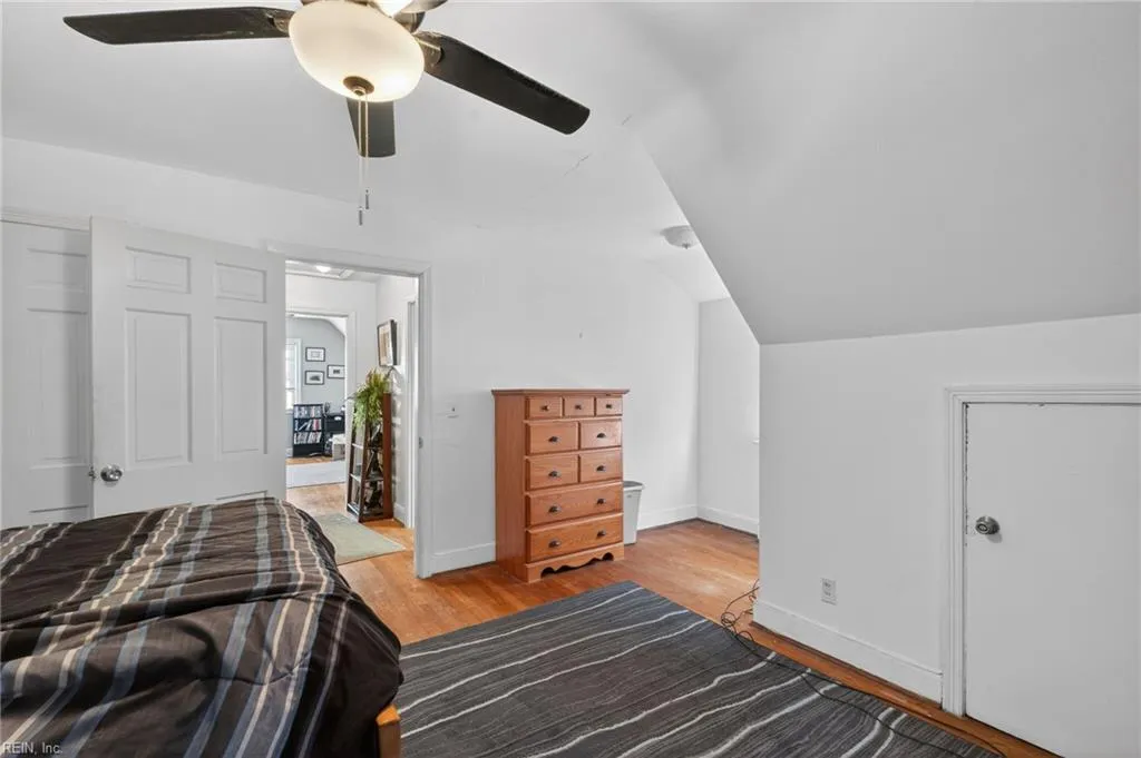 Norfolk, Virginia 23508, United States, 4 Bedrooms Bedrooms, ,2 BathroomsBathrooms,Residential,Pending,250898